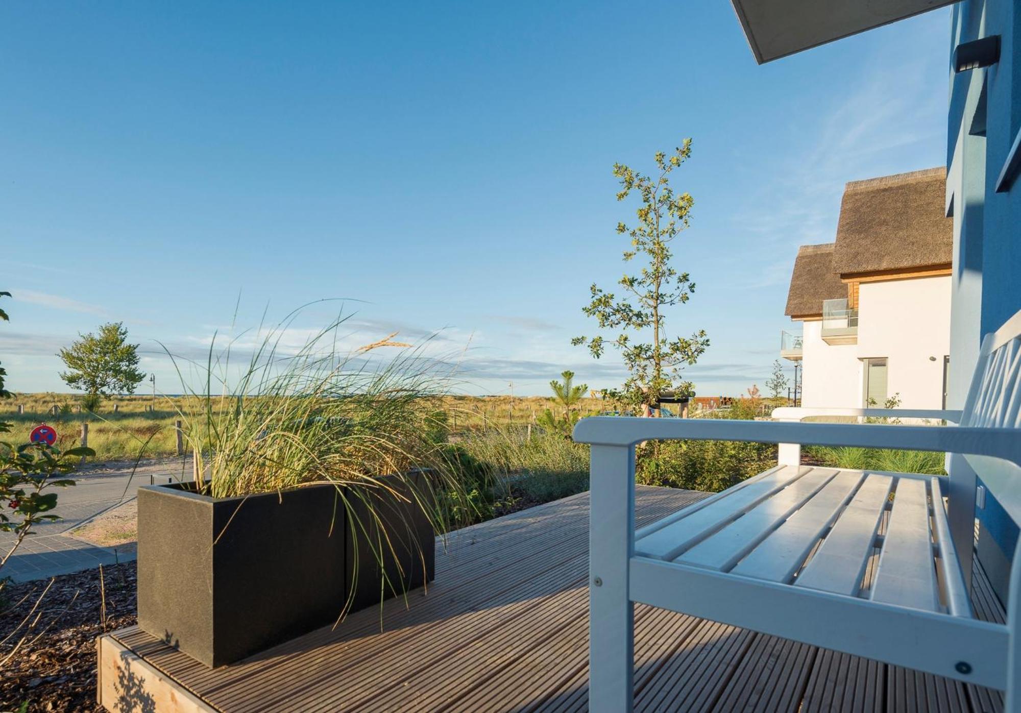Ostsee - Reetdachhaus Nr 36 "Warder" Im Strand Resort Heiligenhafen Exterior photo